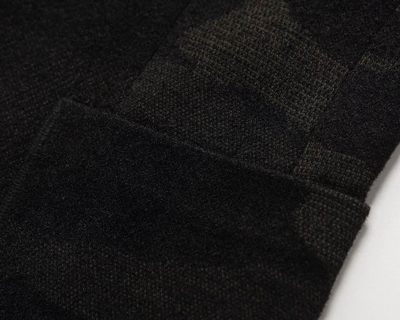 Prada M-3XL 25tn (5)